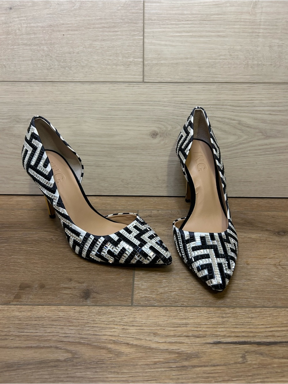 Inc Kenjay D’or say Maze Pumps 5.5